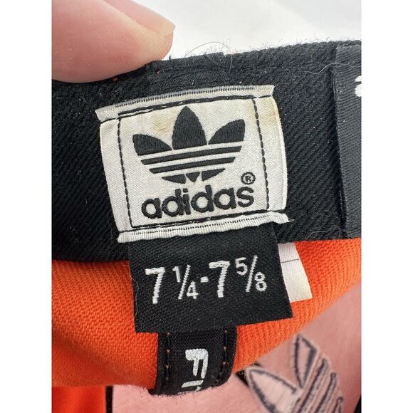 Adidas Flex Fit Hat 210 Fitted Flexfit 7 1/4 - 7 5/8 Orange‎ And Gray Cap Logo - Picture 10 of 10